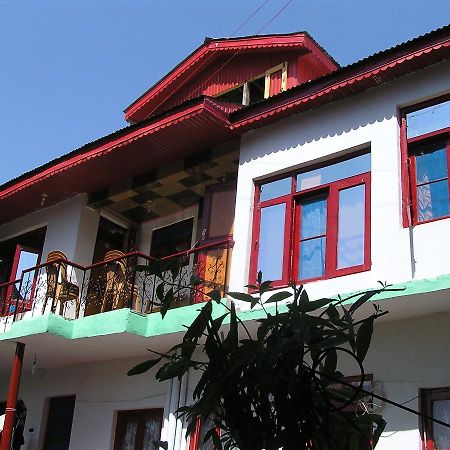 Howrah Guest House Srīnagar 외부 사진