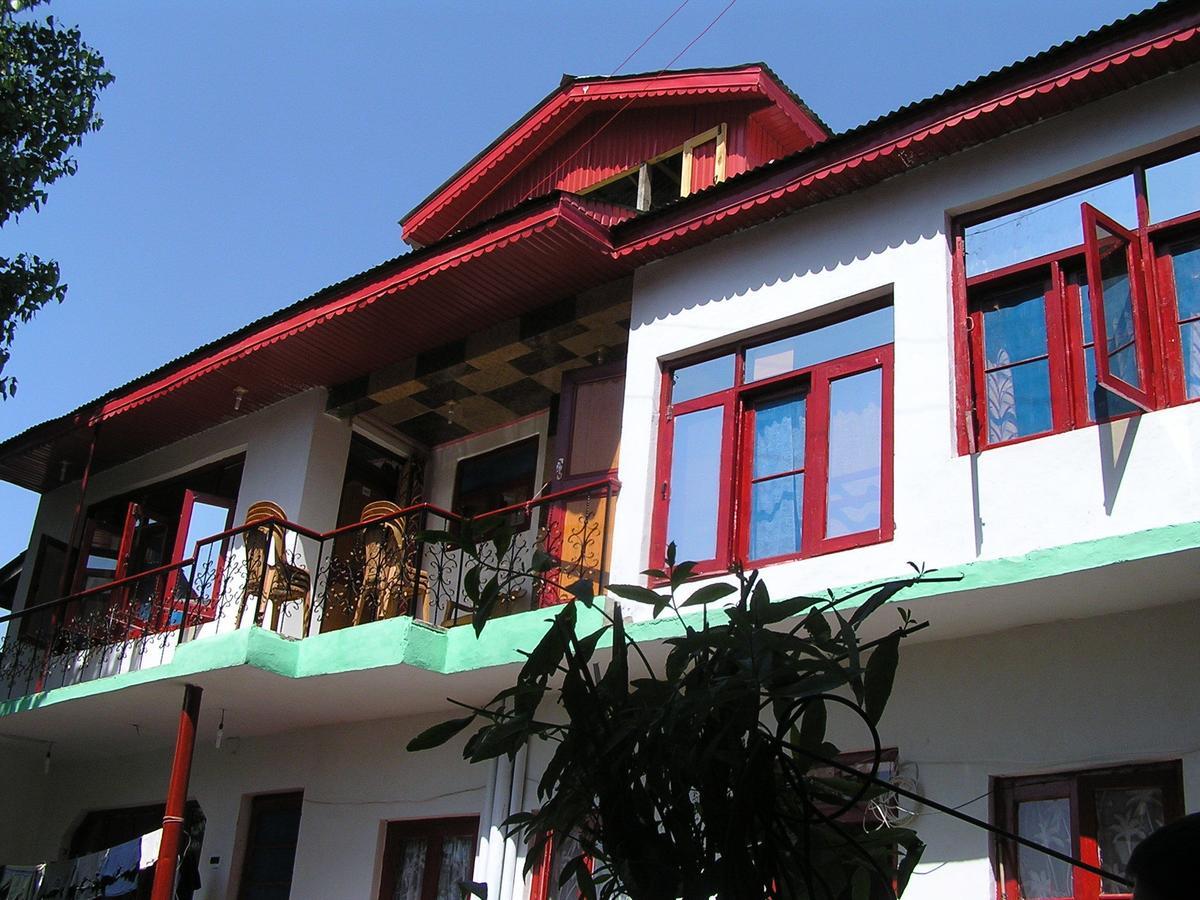 Howrah Guest House Srīnagar 외부 사진