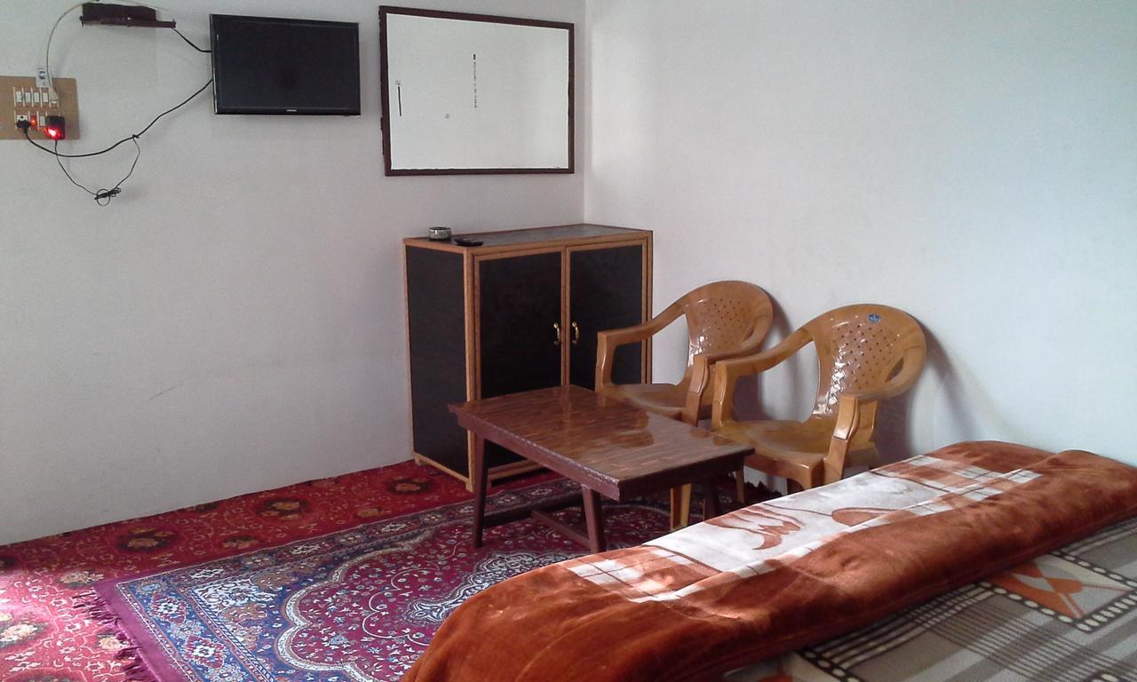 Howrah Guest House Srīnagar 외부 사진